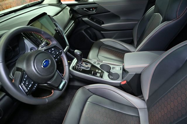 Used 2025 Subaru Crosstrek 2.5i Limited w/ Popular Package #3A image 22