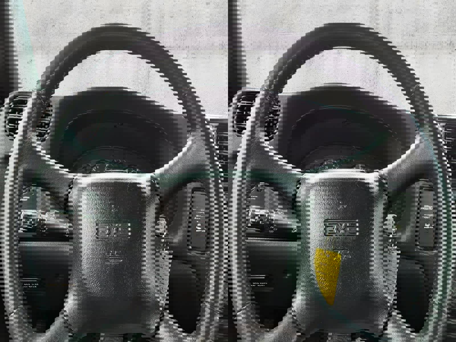 Used 2003 GMC Sonoma SLS image 13