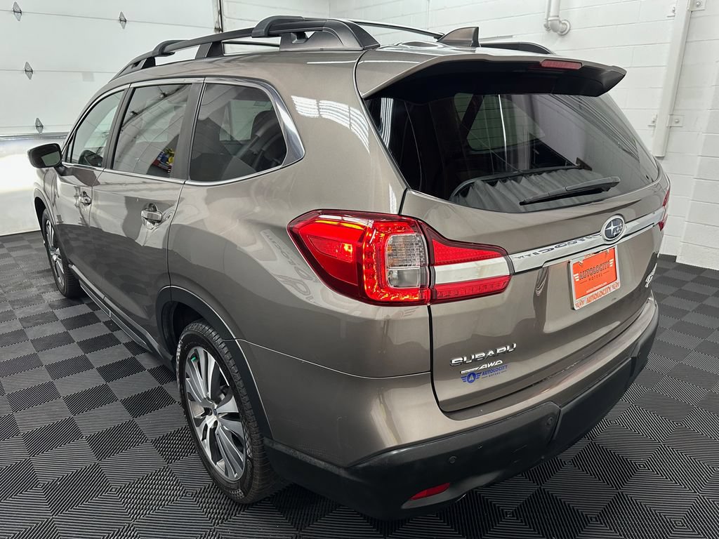 Used 2022 Subaru Ascent Limited w/ Technology Package AWD/4WD image 7