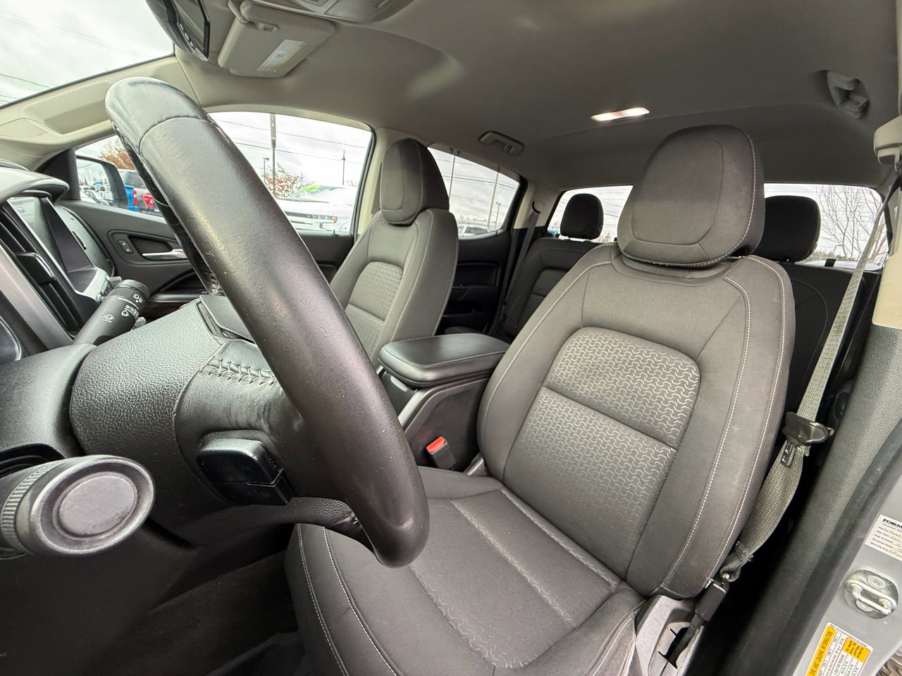 Used 2017 GMC Canyon SLE w/ SLE Convenience Package image 18