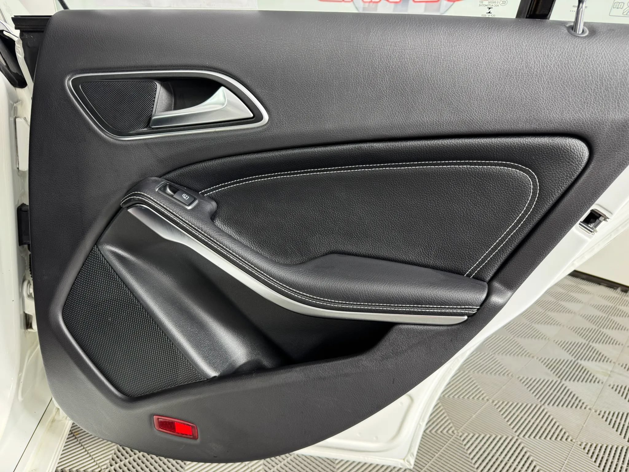 Used 2019 Mercedes-Benz CLA 250 4MATIC image 44