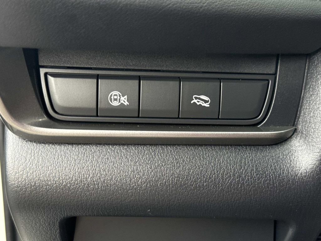 Certified 2025 MAZDA CX-30 AWD 2.5 S image 45
