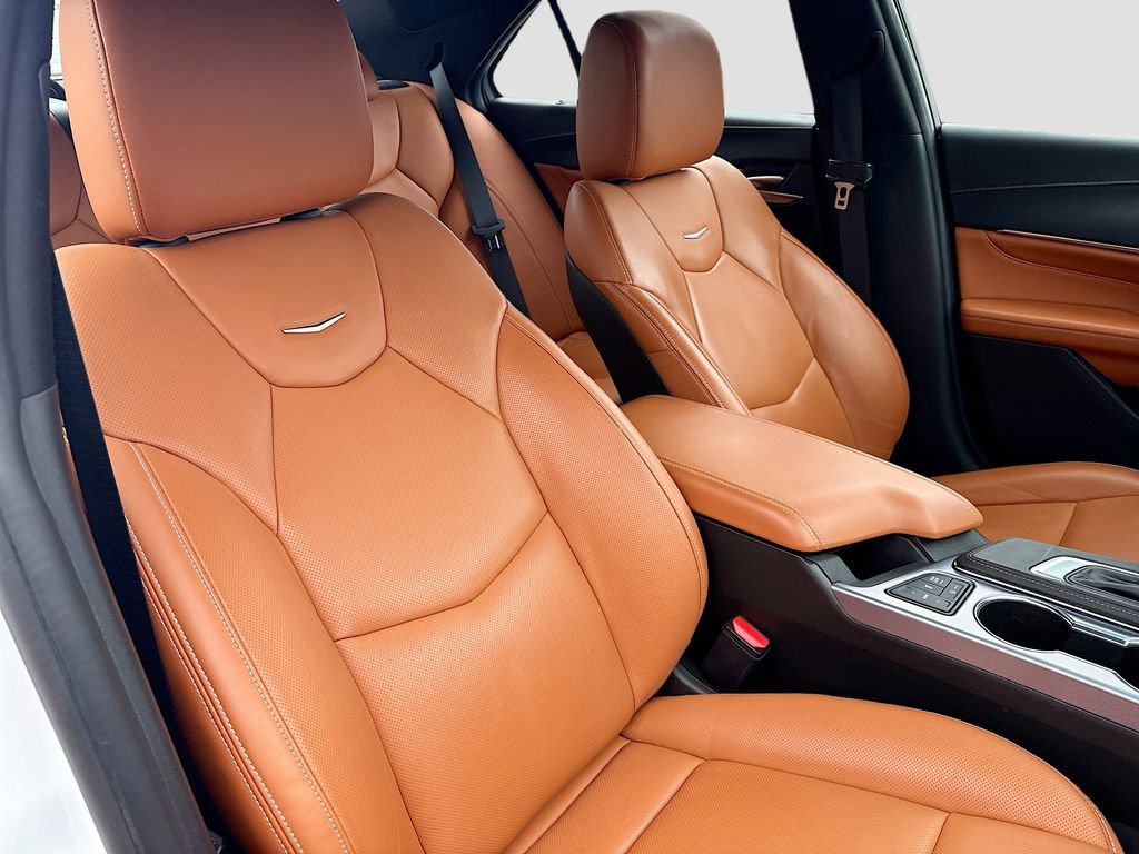 Used 2023 Cadillac CT4 Premium Luxury image 29