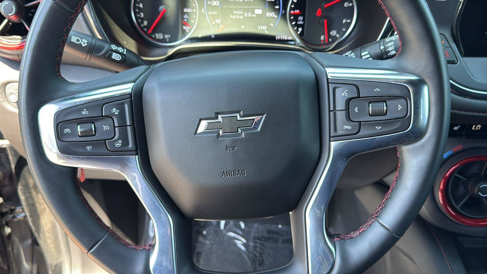 Used 2025 Chevrolet Blazer RS AWD/4WD image 12