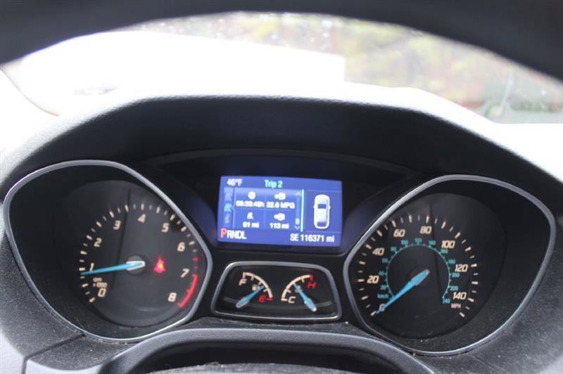 Used 2014 Ford Focus SE FWD image 18