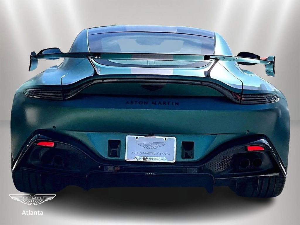Used 2023 Aston Martin V8 Vantage Coupe image 4