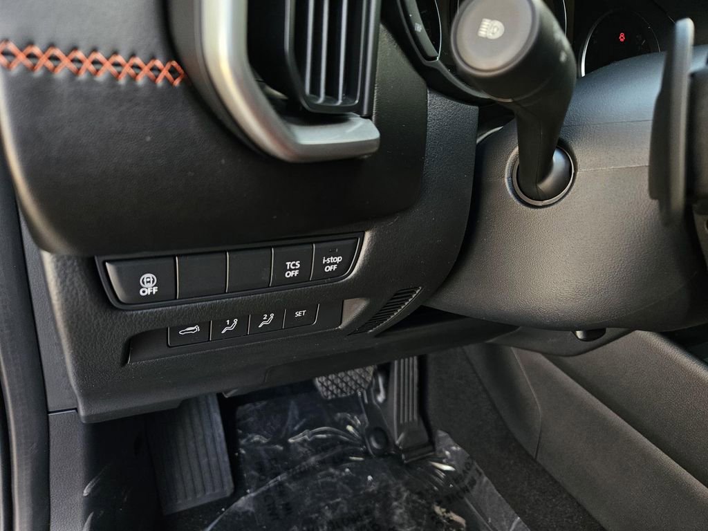 New 2025 MAZDA CX-50 AWD 2.5 Turbo w/ Weather Package image 21