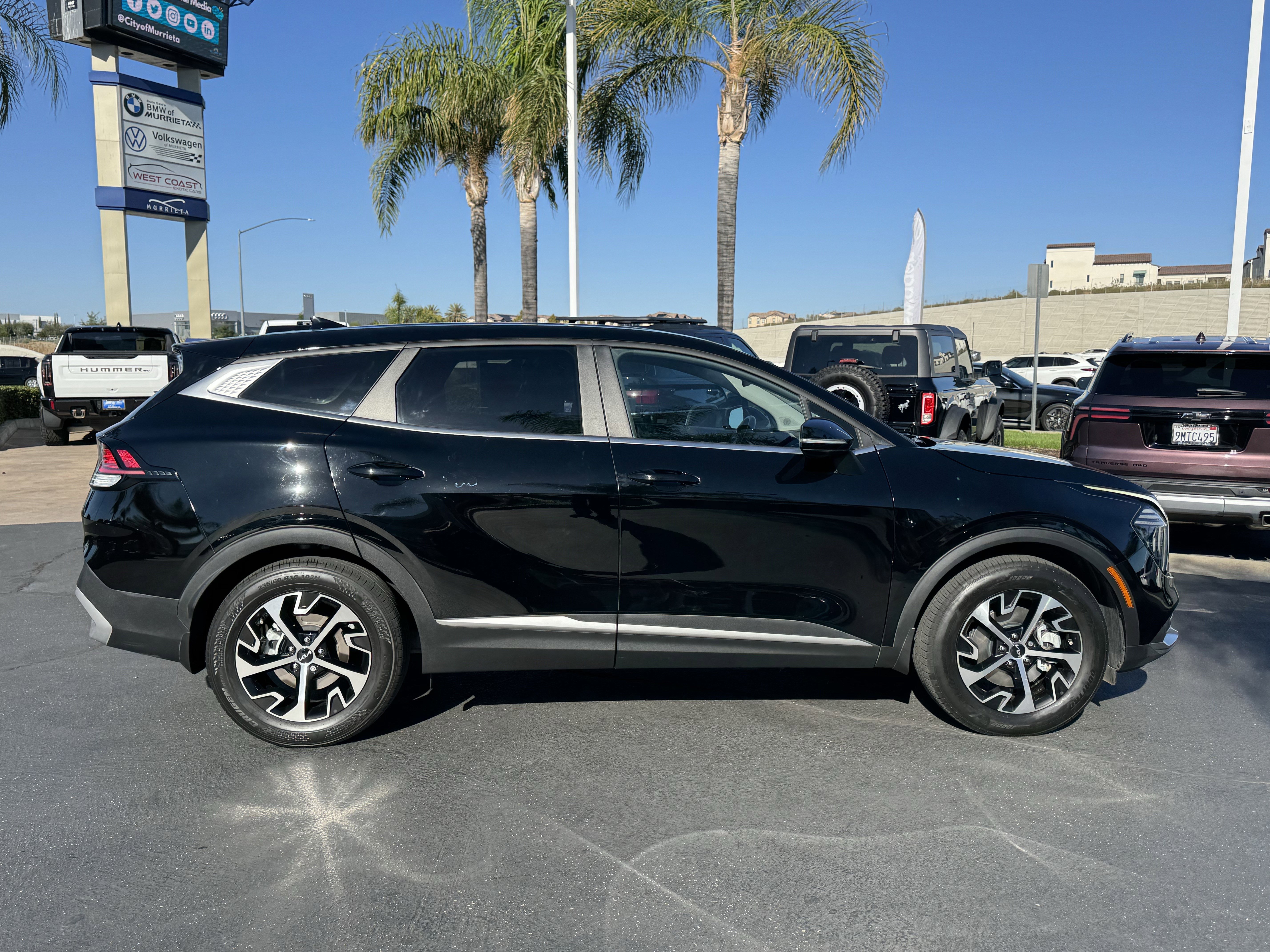 Used 2024 Kia Sportage EX image 11