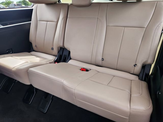 Used 2023 Ford Expedition XLT RWD image 31