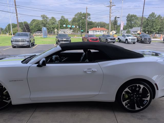 Used 2023 Chevrolet Camaro SS RWD image 28