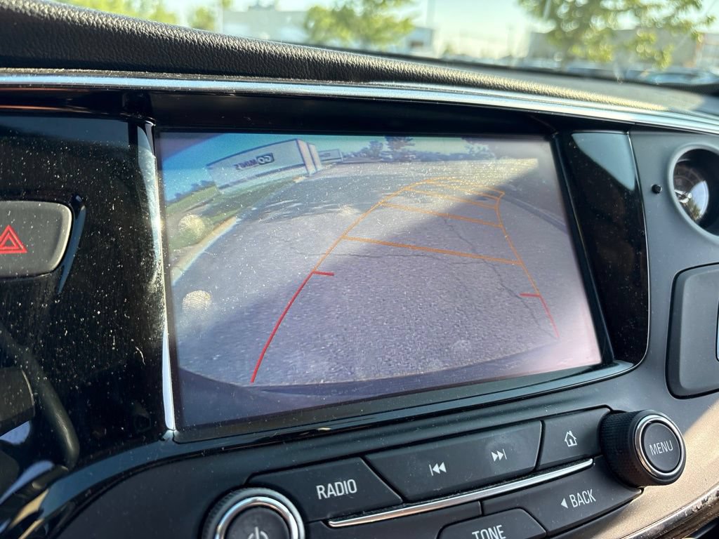 Used 2017 Buick Envision Essence FWD image 23