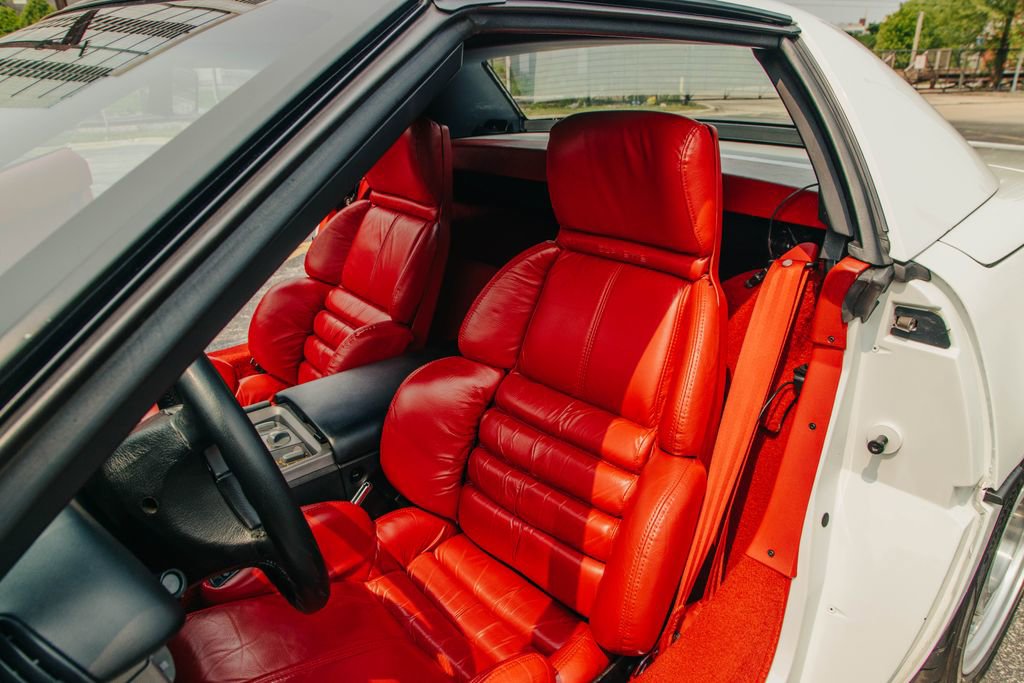 Used 1990 Chevrolet Corvette Convertible image 62