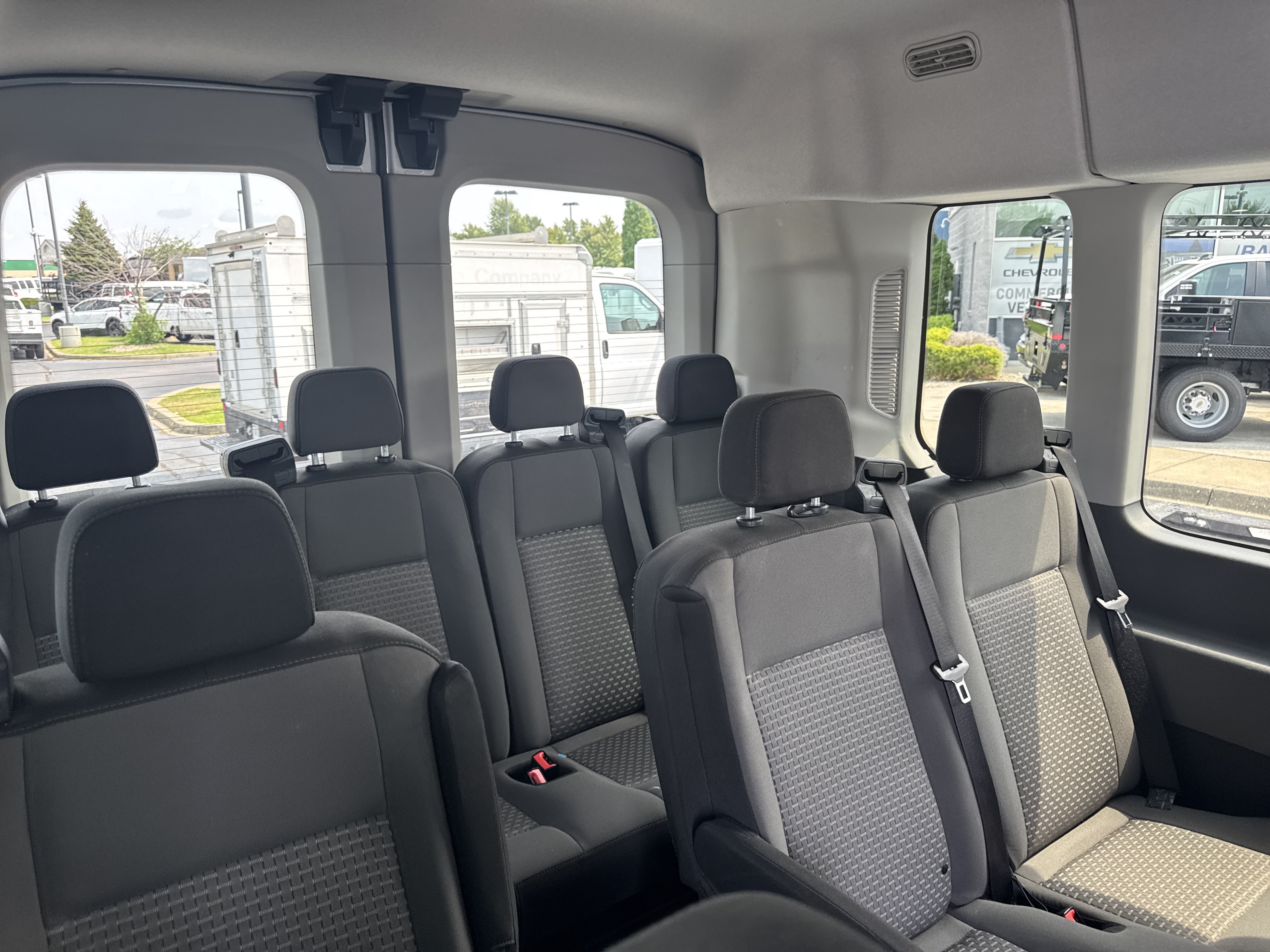 Used 2024 Ford Transit 350 XLT RWD image 8