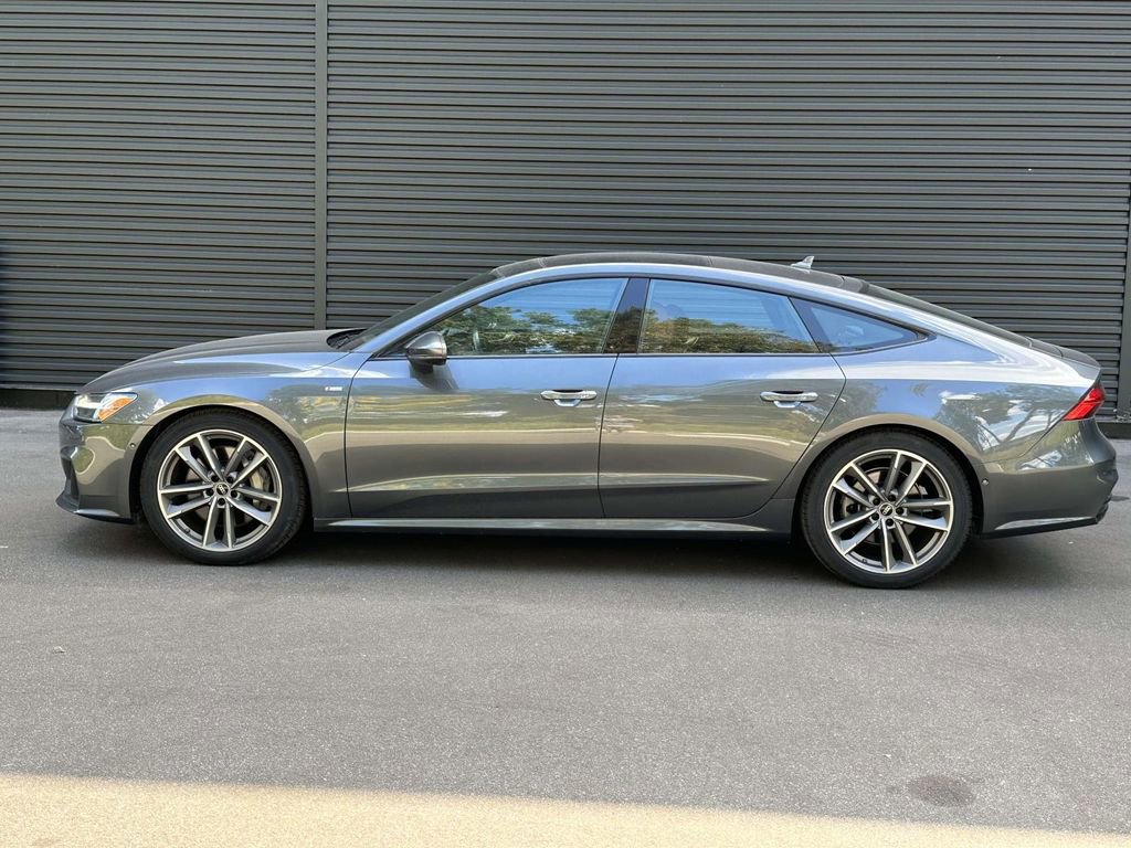 Used 2022 Audi A7 3.0T Prestige w/ S Line Package image 2