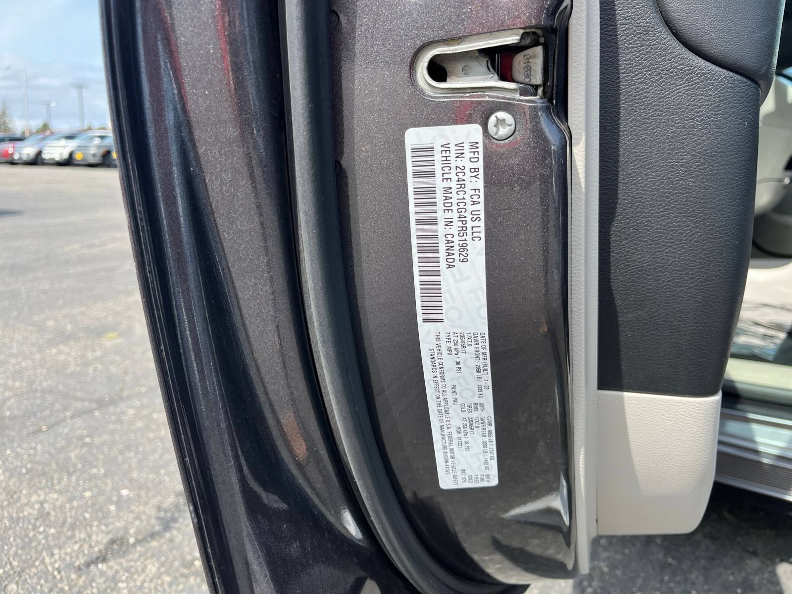 Used 2023 Chrysler Voyager LX FWD image 31