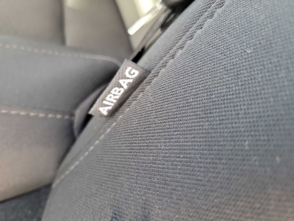 Used 2018 Chevrolet Malibu LT image 34