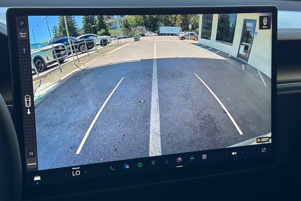 Used 2025 Tesla Model S Plaid AWD/4WD image 18