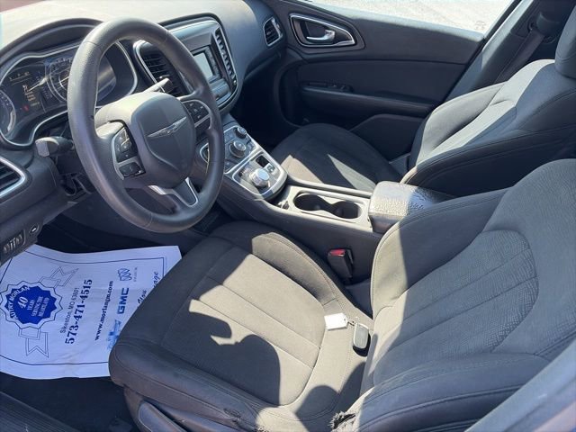 Used 2016 Chrysler 200 Limited image 16