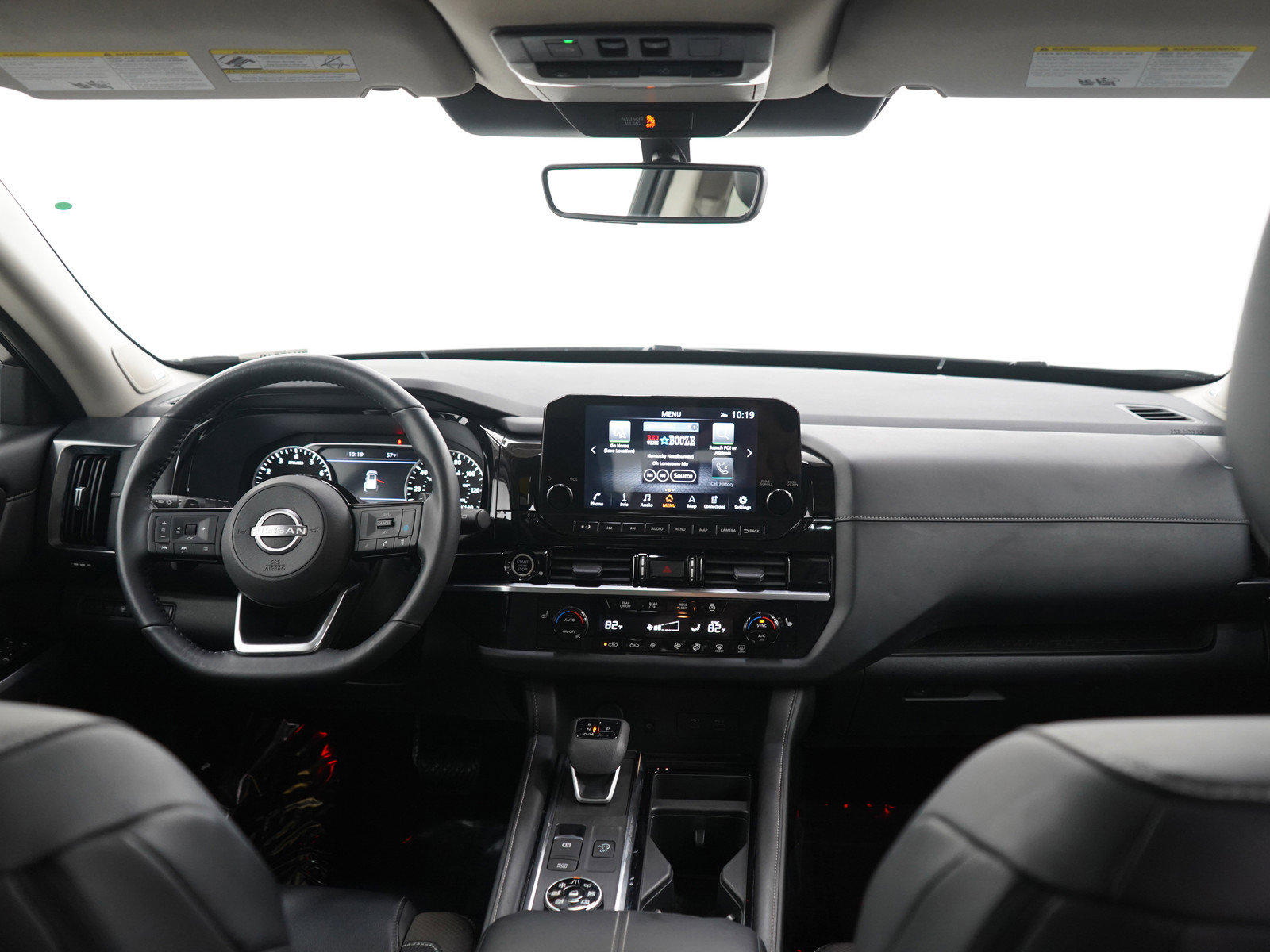 Used 2023 Nissan Pathfinder SL w/ SL Premium Package image 13