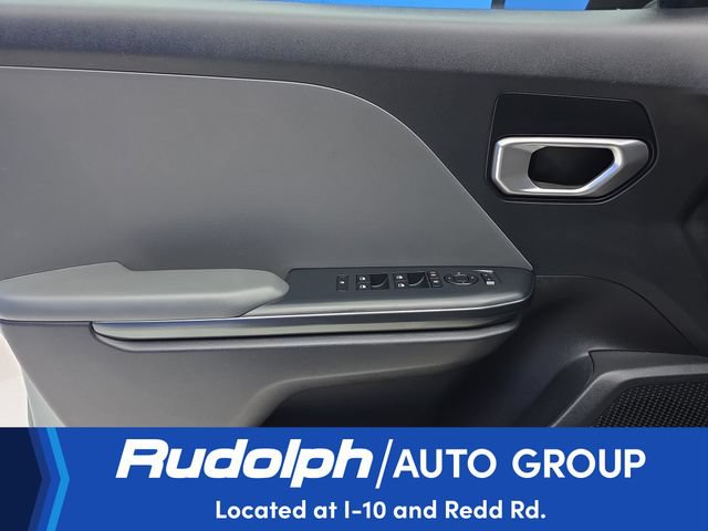 Used 2025 Kia K4 FWD image 10