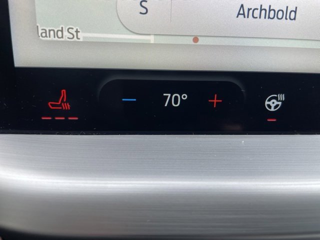 Used 2023 Ford Escape Platinum image 25