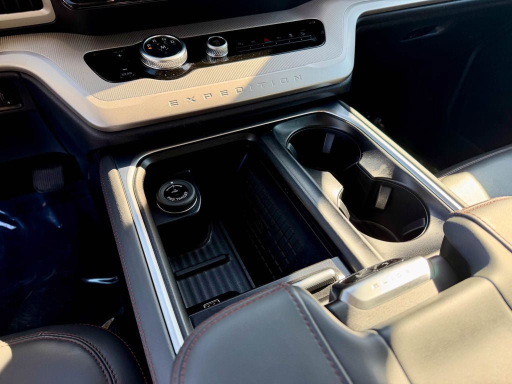 Certified 2025 Ford Expedition Max Active AWD/4WD image 28