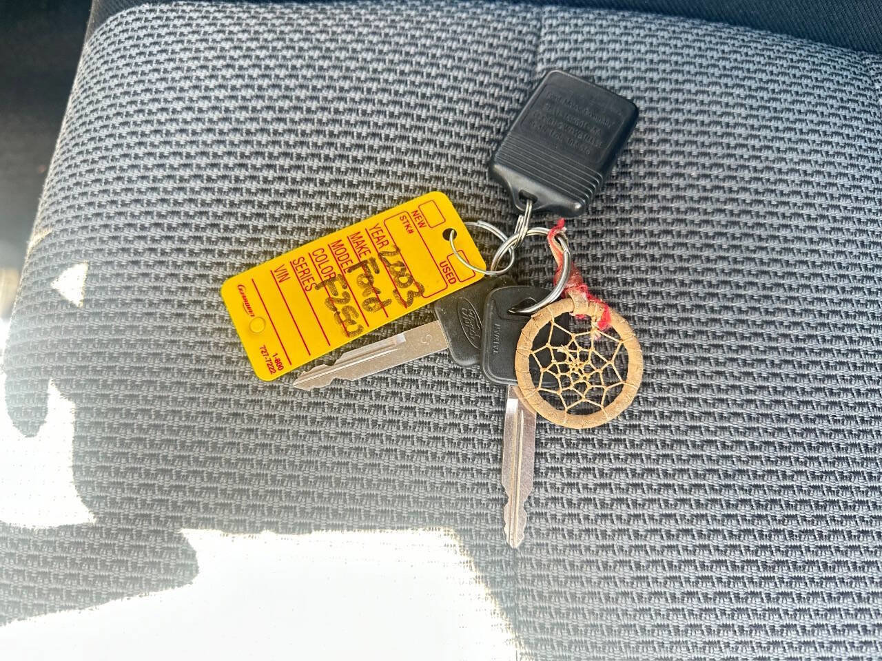 Used 2003 Ford F250 XLT image 24