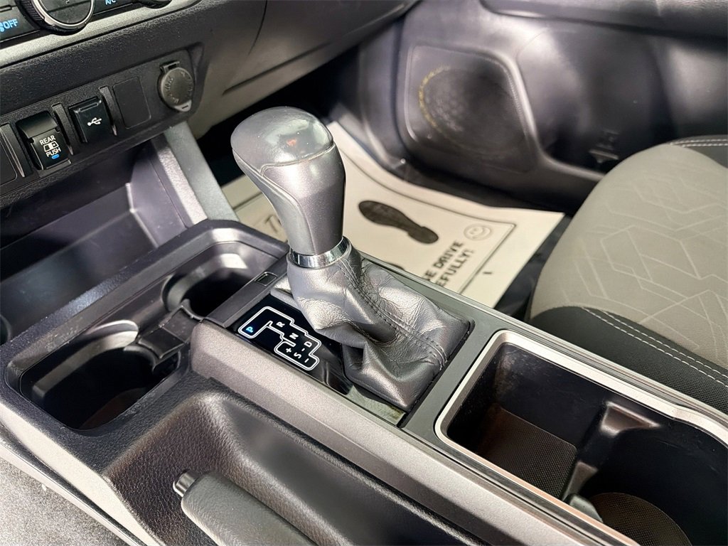 Used 2020 Toyota Tacoma TRD Sport image 16