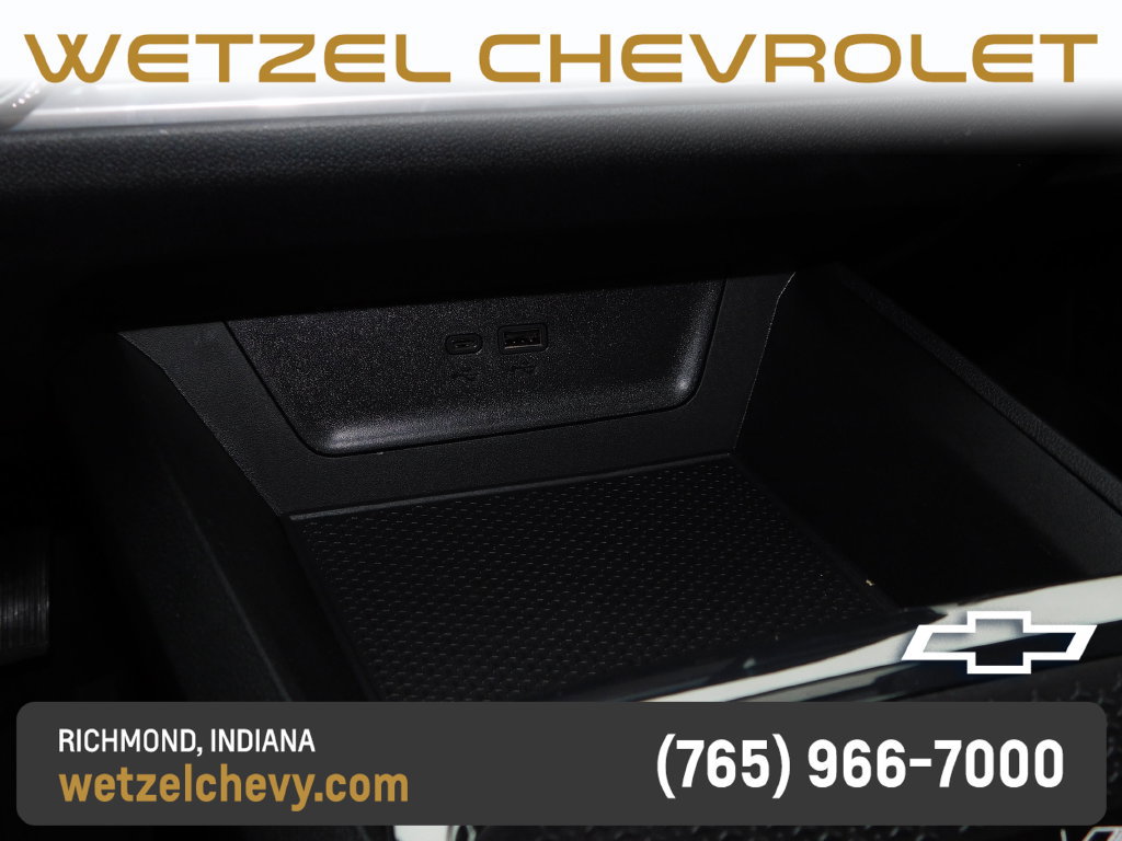 New 2027 Chevrolet Equinox RS w/ Safety and Technology Package FWD image 39