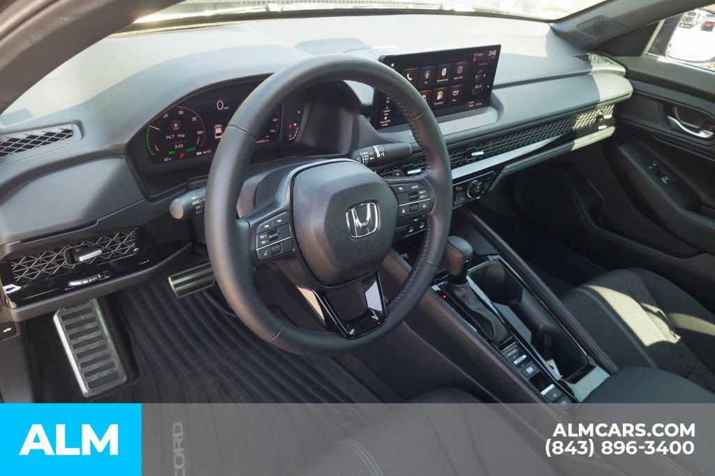Used 2025 Honda Accord Sport image 14