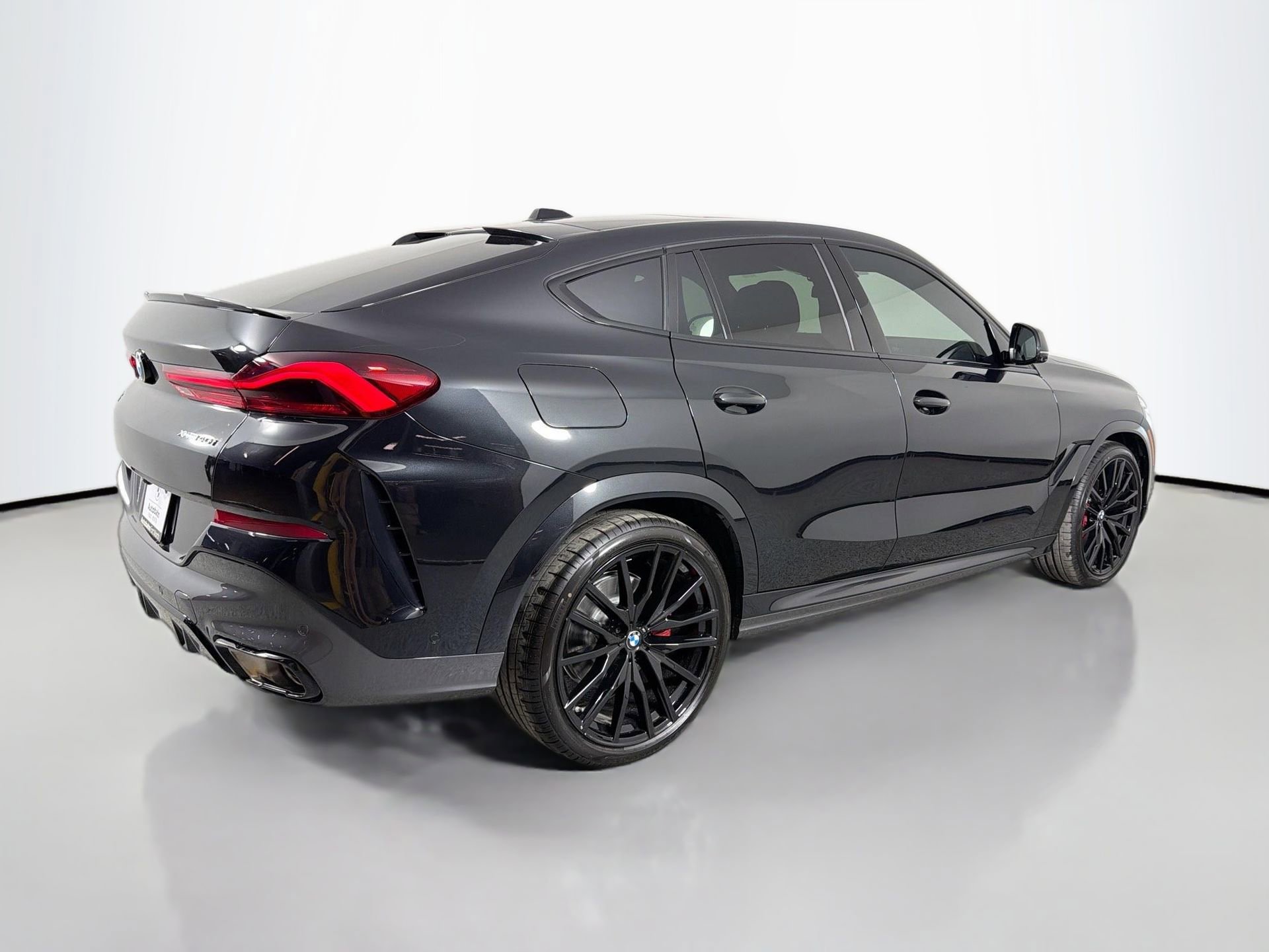 New 2026 BMW X6 xDrive40i image 5