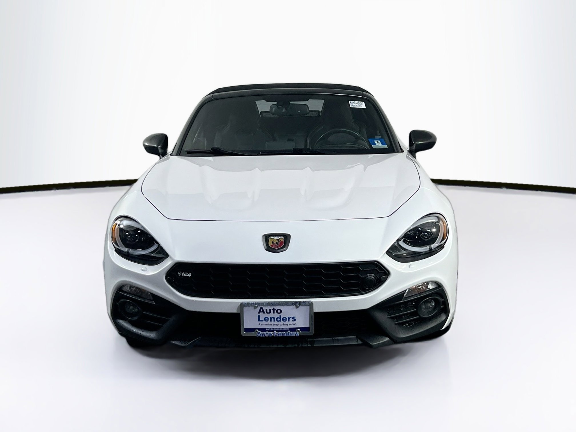 Used 2017 FIAT 124 Spider Abarth image 2