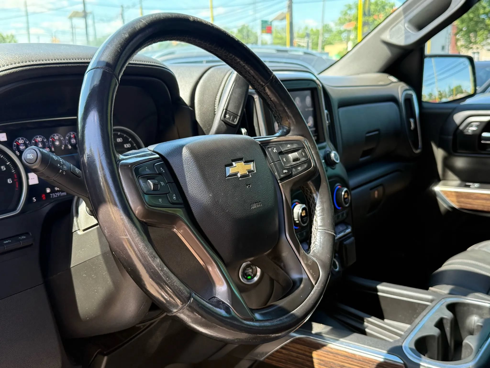 Used 2019 Chevrolet Silverado 1500 High Country w/ Technology Package AWD/4WD image 48