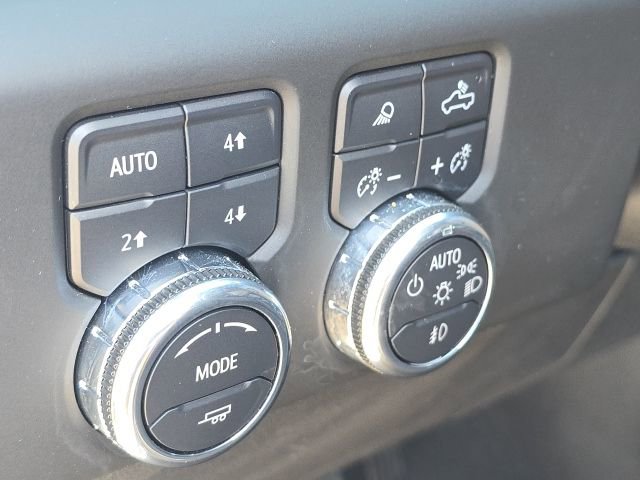 Used 2025 GMC Sierra 1500 AT4X AWD/4WD image 28