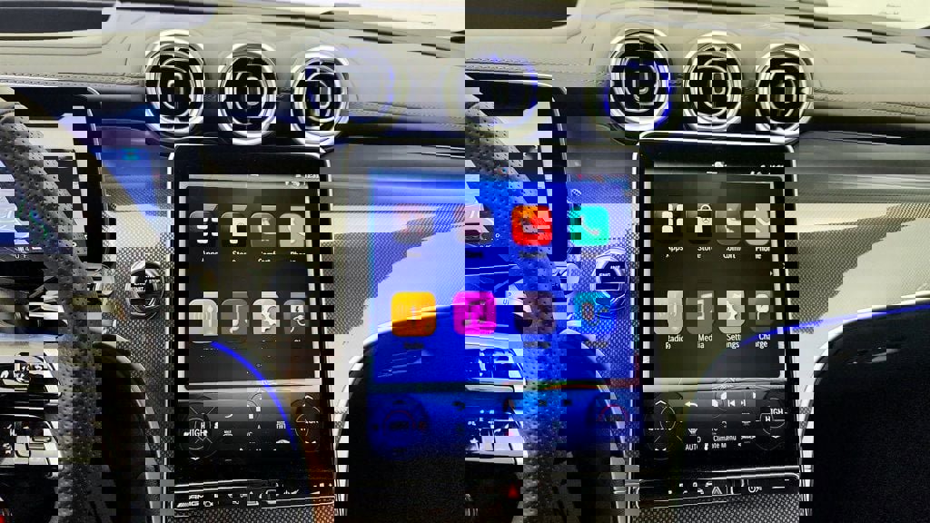 Used 2025 Mercedes-Benz GLC 63 AMG S image 17