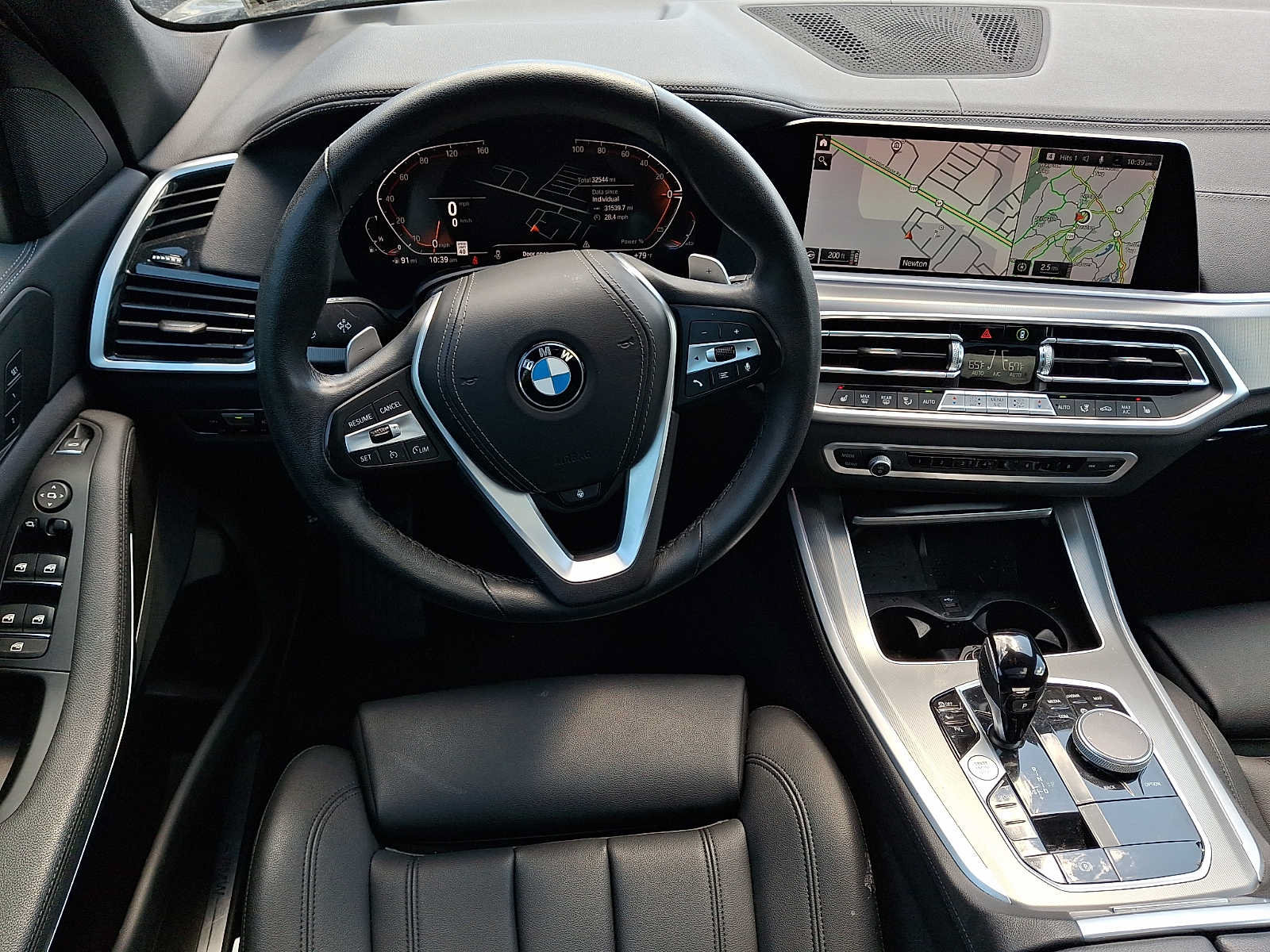 Used 2022 BMW X5 xDrive40i AWD/4WD image 11
