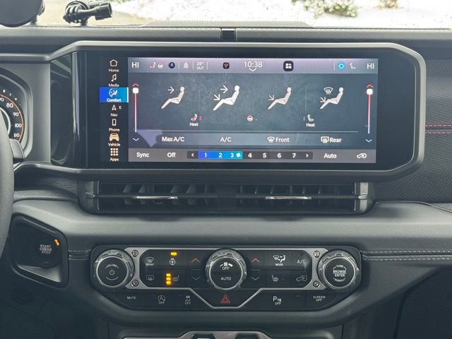 Used 2025 Jeep Wrangler Unlimited Rubicon w/ Steel Bumper Group image 22