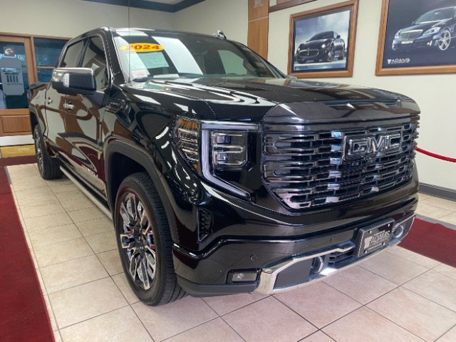 Used 2024 GMC Sierra 1500 Denali Ultimate AWD/4WD image 9