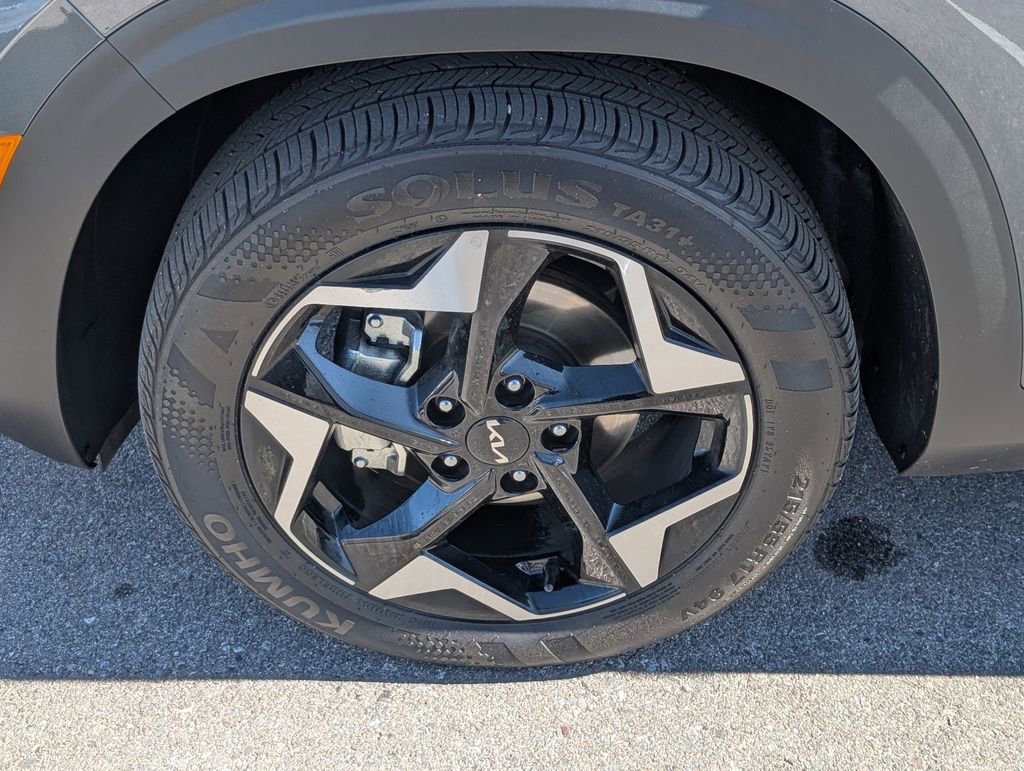 Used 2025 Kia Seltos S FWD image 23