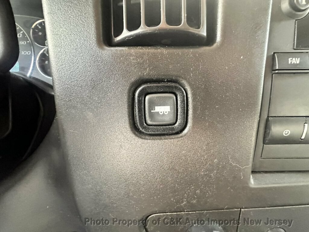 Used 2022 Chevrolet Express 3500 LS RWD image 24