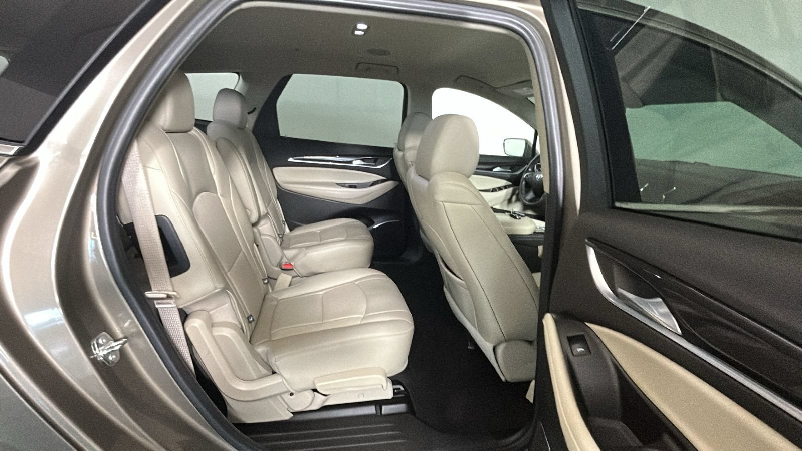 Used 2020 Buick Enclave Essence w/ LPO, Floor Liner Package FWD image 35