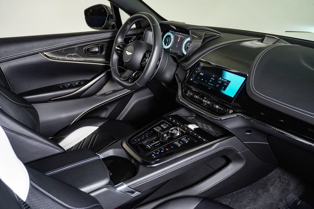 Used 2026 Aston Martin DBX 707 AWD/4WD image 16