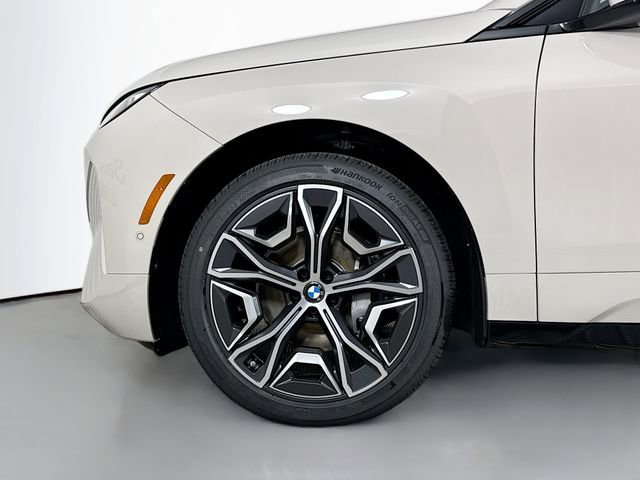 Used 2026 BMW iX xDrive45 image 30