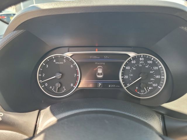 Certified 2024 Nissan Sentra SV image 29