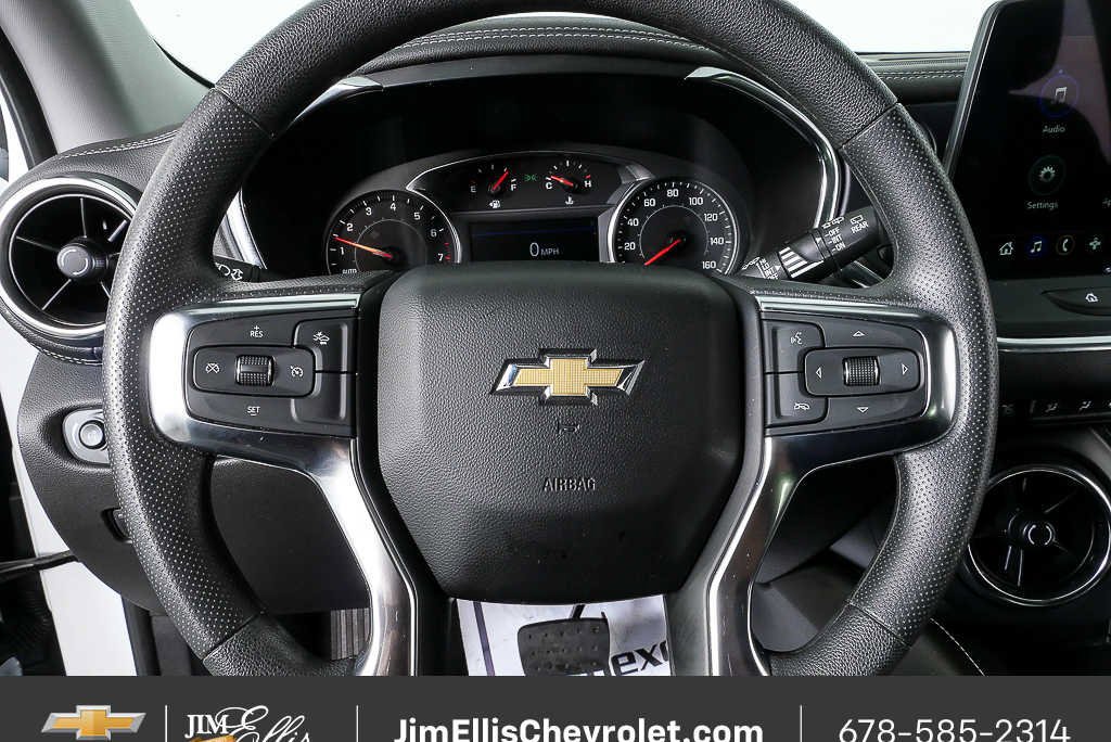 Certified 2025 Chevrolet Blazer LT FWD image 8