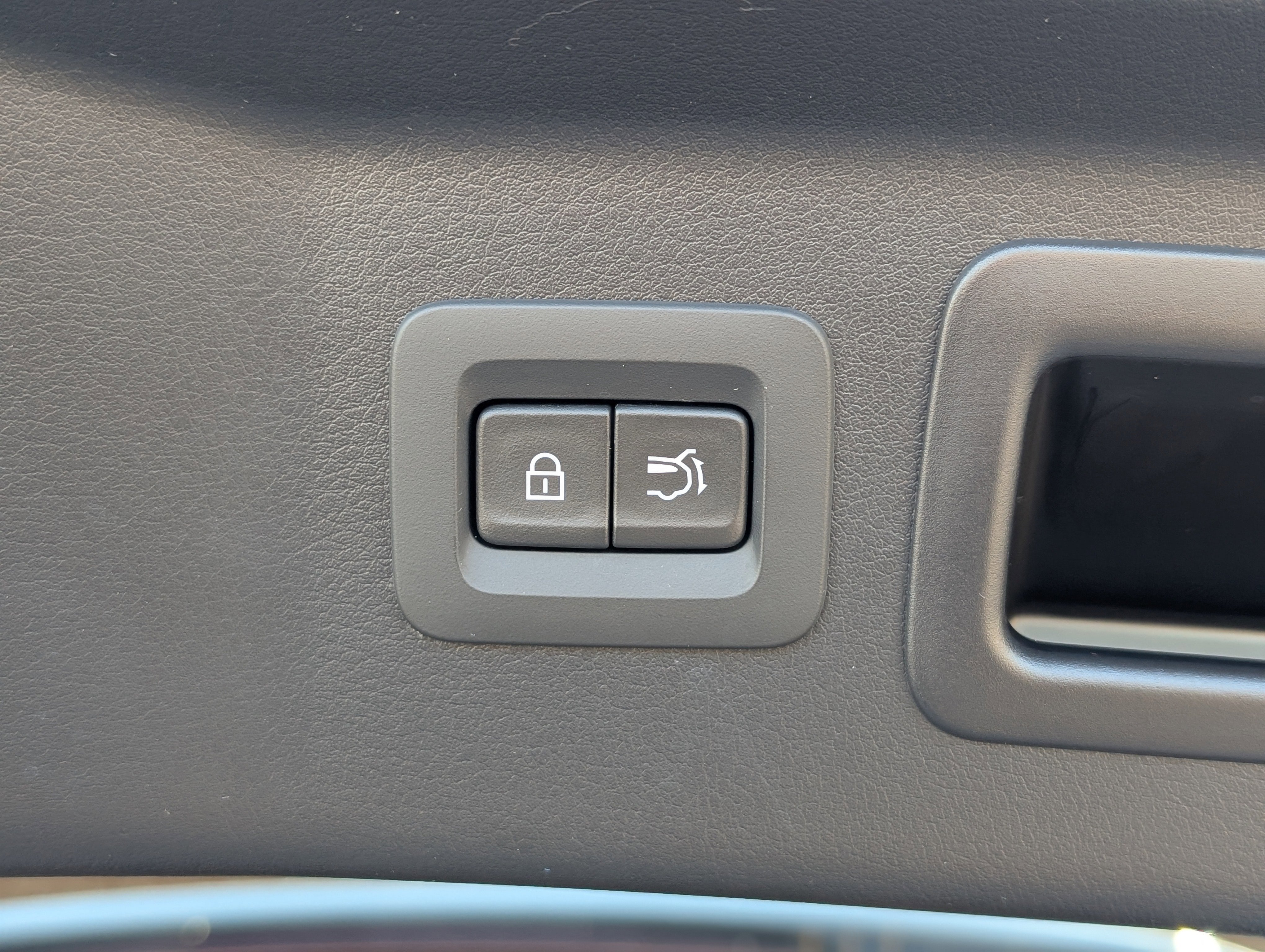 Used 2025 MAZDA CX-90 Plug-In Hybrid w/ Premium Plus image 21