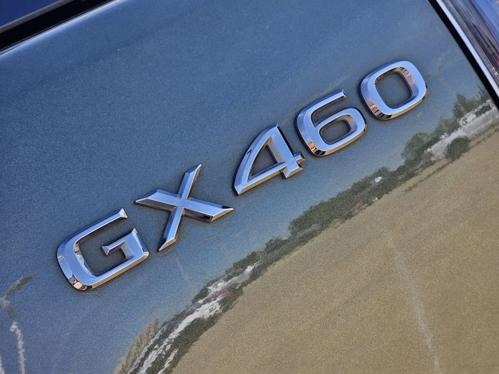 Used 2023 Lexus GX 460 w/ Black Line Special Edition AWD/4WD image 15