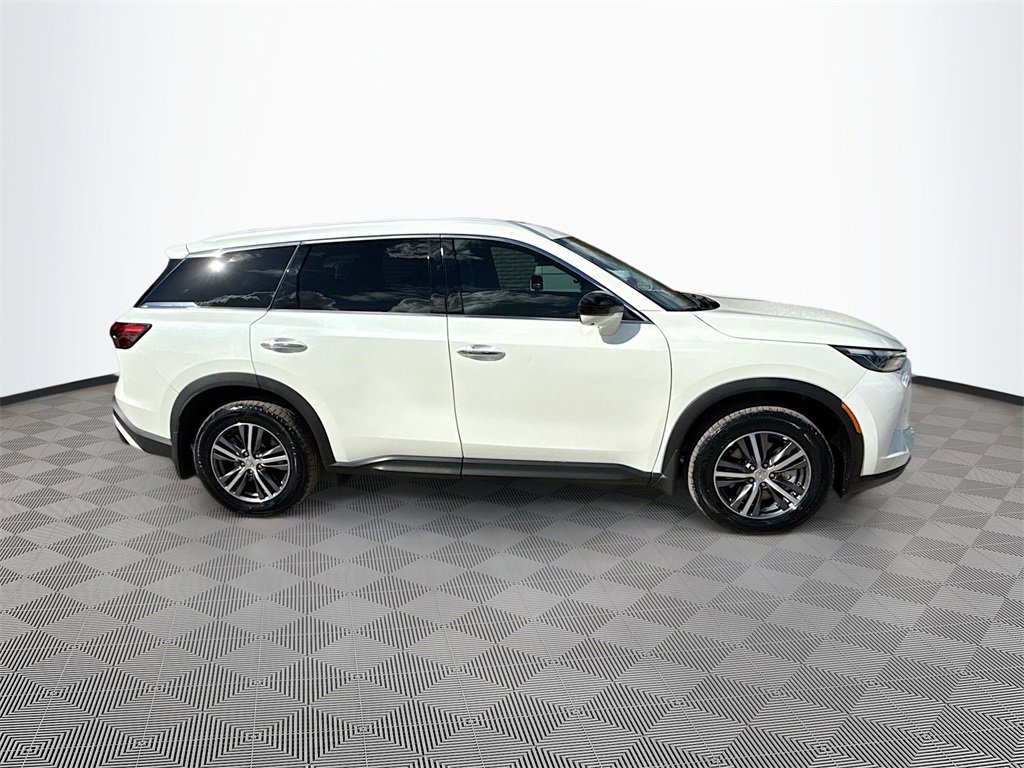 Used 2025 INFINITI QX60 Luxe image 5