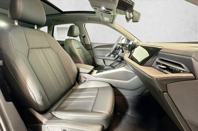 New 2026 Audi Q5 Premium AWD/4WD image 25