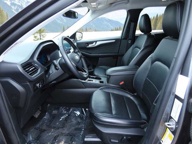Certified 2025 Ford Escape Platinum image 8